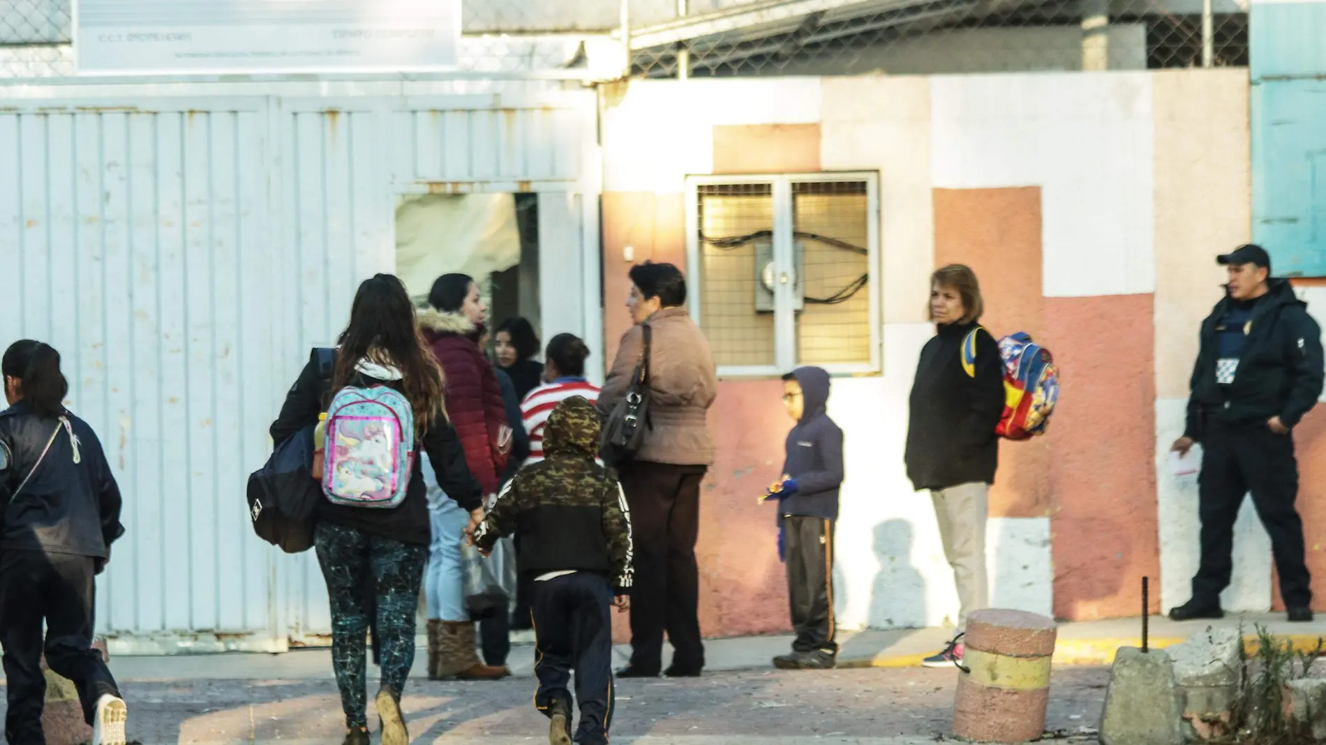 Regreso a clases-Escuela-Mochilas-Niños-Alumnos-Vacaciones (6)